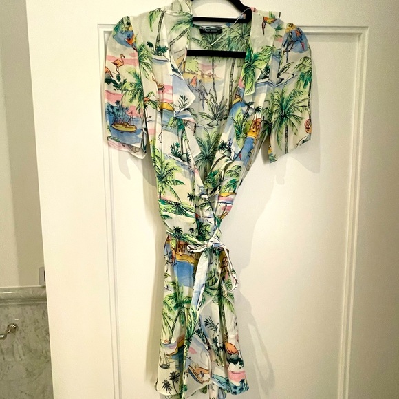 Zara tropical wrap dress. Size small - Picture 1 of 4
